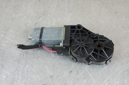 07-13 Mercedes W221 CL550 S550 Front Seat Adjustment Motor 0390203263 OEM