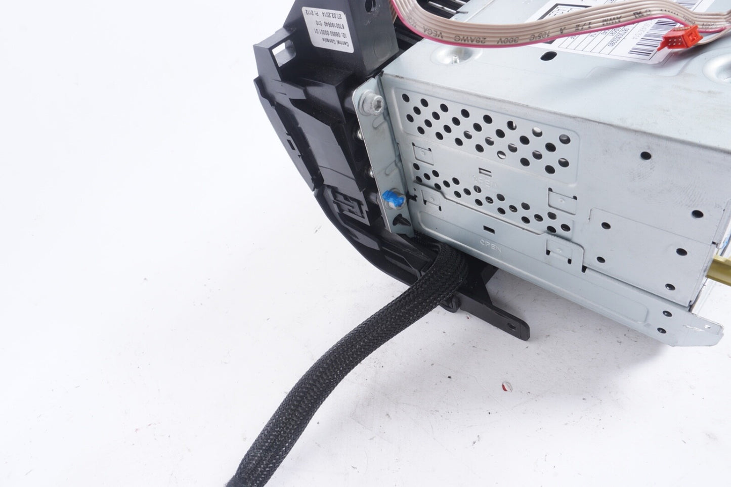2014-2019 MASERATI GHIBLI CD CHANGER PLAYER RADIO CLIMATE CONTROL 670030228 OEM