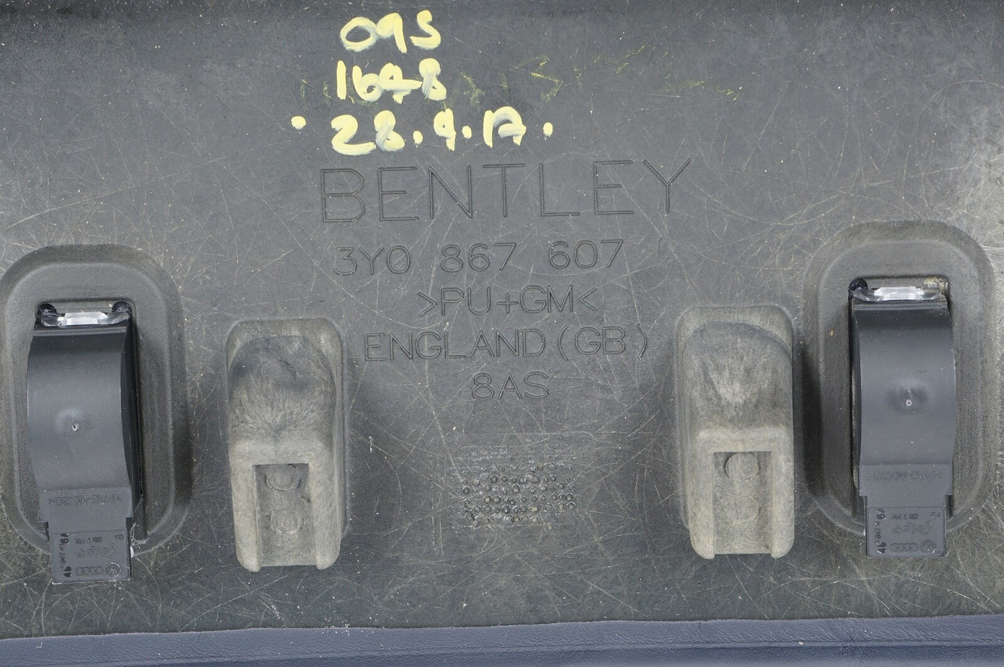 2010 - 2020 Bentley Mulsanne Rear Interior Trunk Hatch Lid Trim Cover Panel