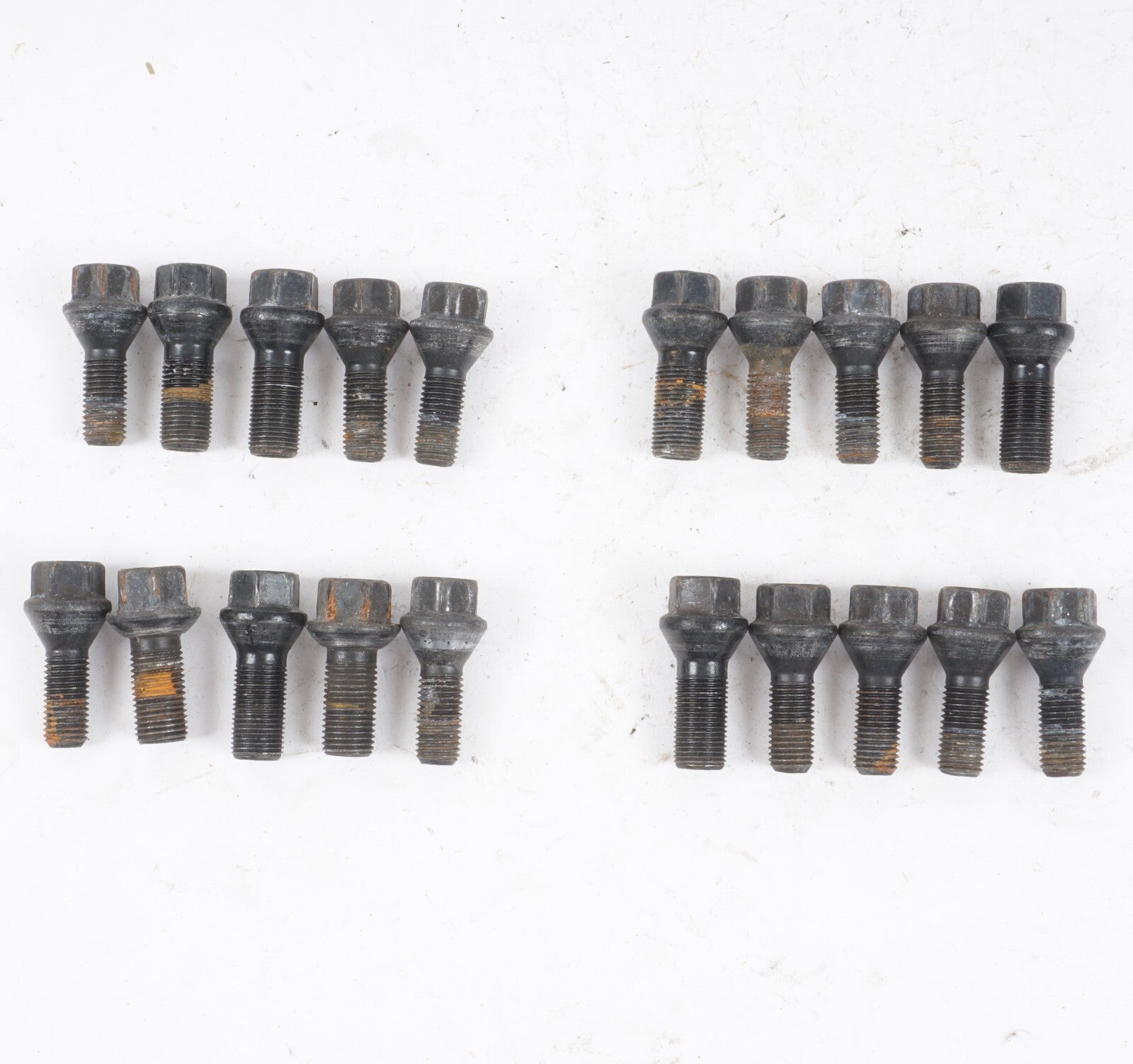 12 - 18 BMW F30 330I 328I 320I WHEEL LUG NUT NUTS SET of 20 OEM