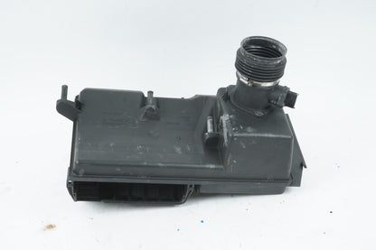 2005 - 2007 VOLVO C70 T5 2.5 AIR BOX CLEANER W/ MAF SENSOR OEM