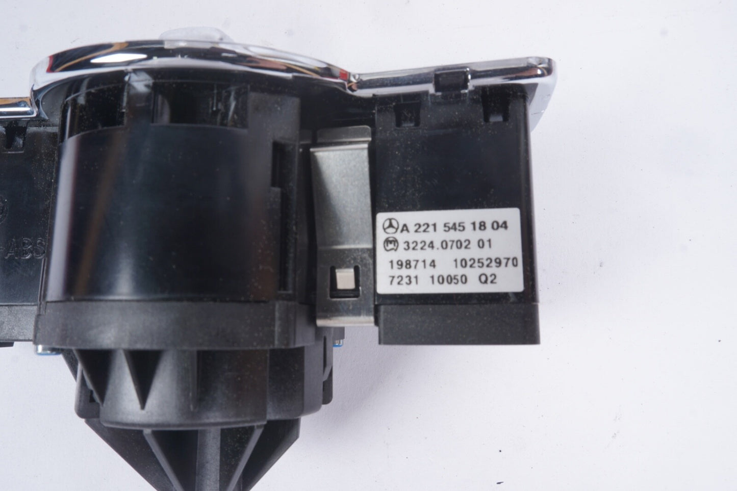 07-13 Mercedes W221 S550 S600 CL550 Headlight Switch Control 2215451804 OEM
