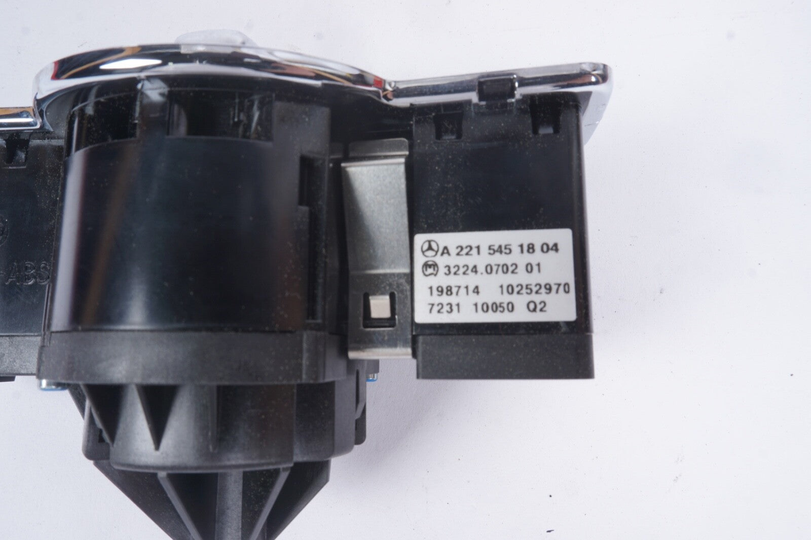 07-13 Mercedes W221 S550 S600 CL550 Headlight Switch Control 2215451804 OEM