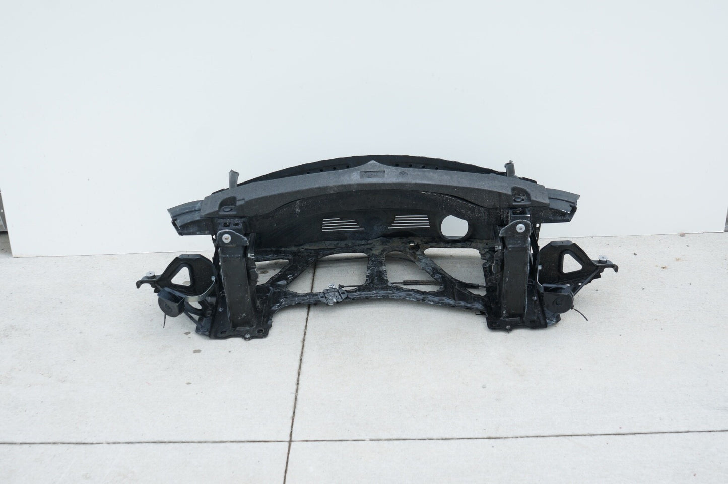 03-08 BMW Z4 RADIATOR CORE SUPPORT WITH REINFORCEMENT