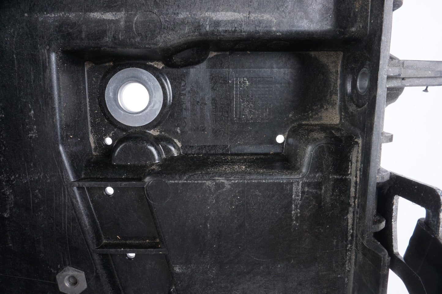 2021 - 2023 Polestar 2 Battery Tray Bracket Holder 32132632 OEM