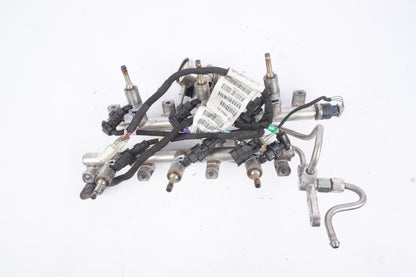 2015 - 2018 FORD FOCUS 1.0L L3 GAS ENGINE FUEL INJECTION RAIL W/ INJECTOR OEM