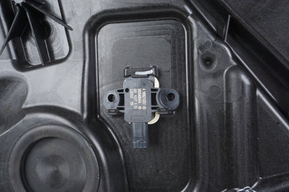 2013 - 2016 Mercedes GL450 Front Left Side Door Window Regulator Panel