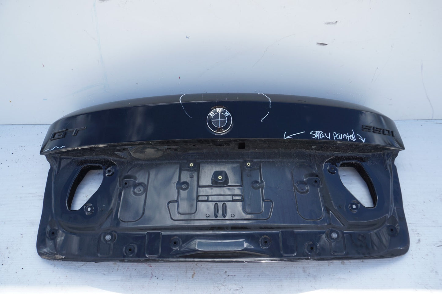 2010-2017 BMW 550I GT F07 REAR TRUNK LID LOWER HATCH TAILGATE OEM