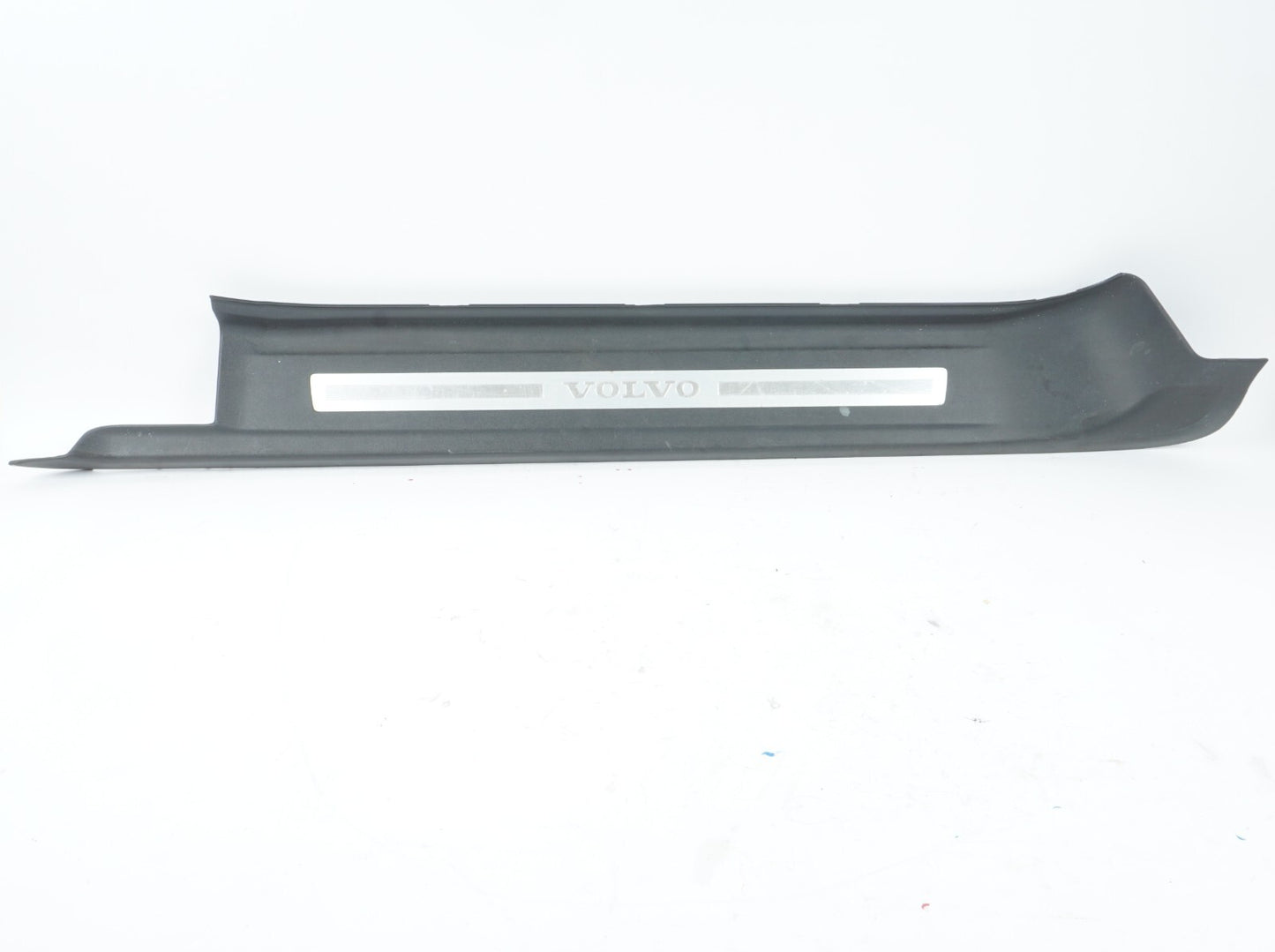 2006-2013 VOLVO C70 FRONT RIGHT PASSENGER SCUFF PLATE TRIM OEM