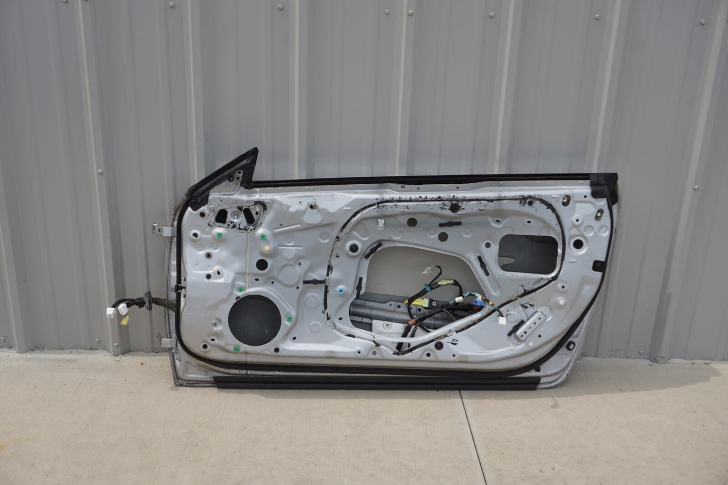 10-15 LEXUS IS250 IS350 CONVERTIBLE RIGHT PASSENGER'S DOOR SHELL PANEL