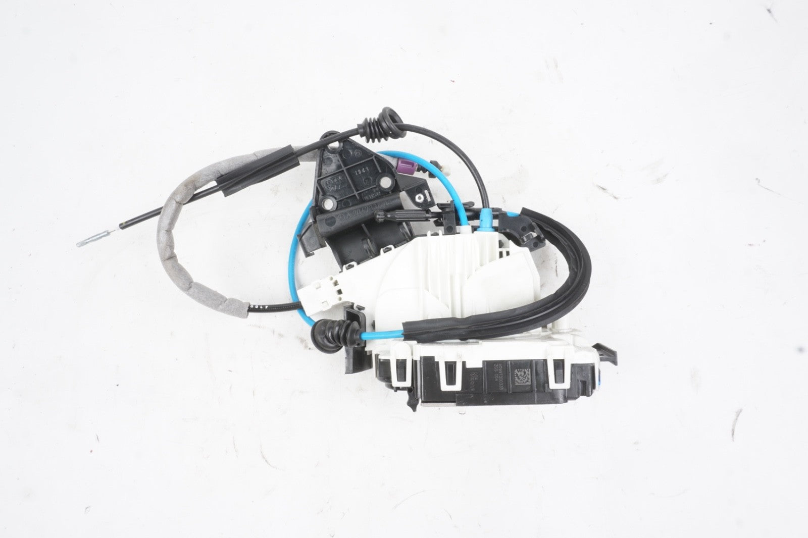 2008 - 2014 Mercedes C300 C350 C63 Rear Left Side Door Lock Latch Actuator OEM