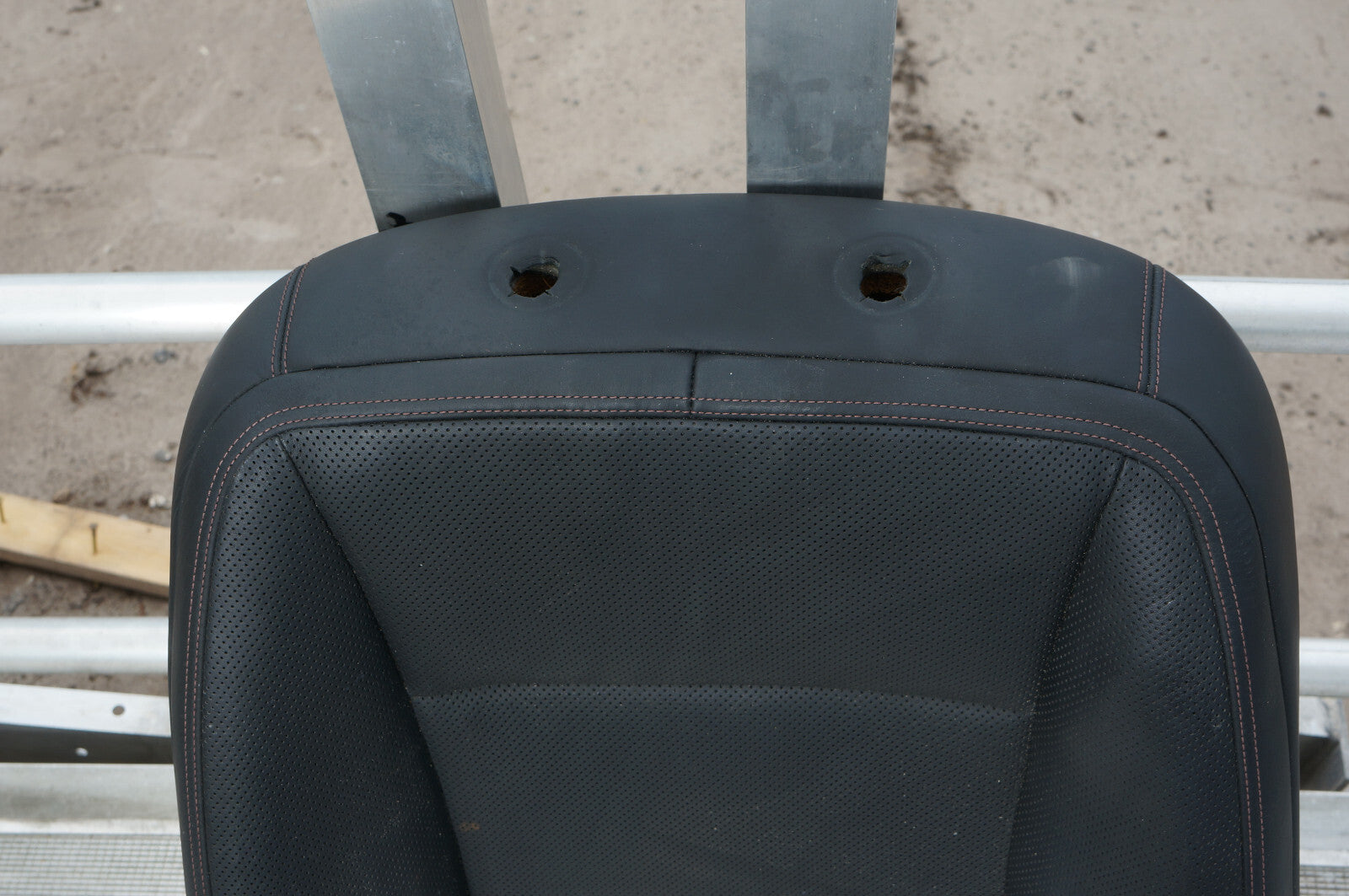 2010-2013 MERCEDES S550 W221 RIGHT FRONT SEAT UPPER BACKREST CUSHION OEM