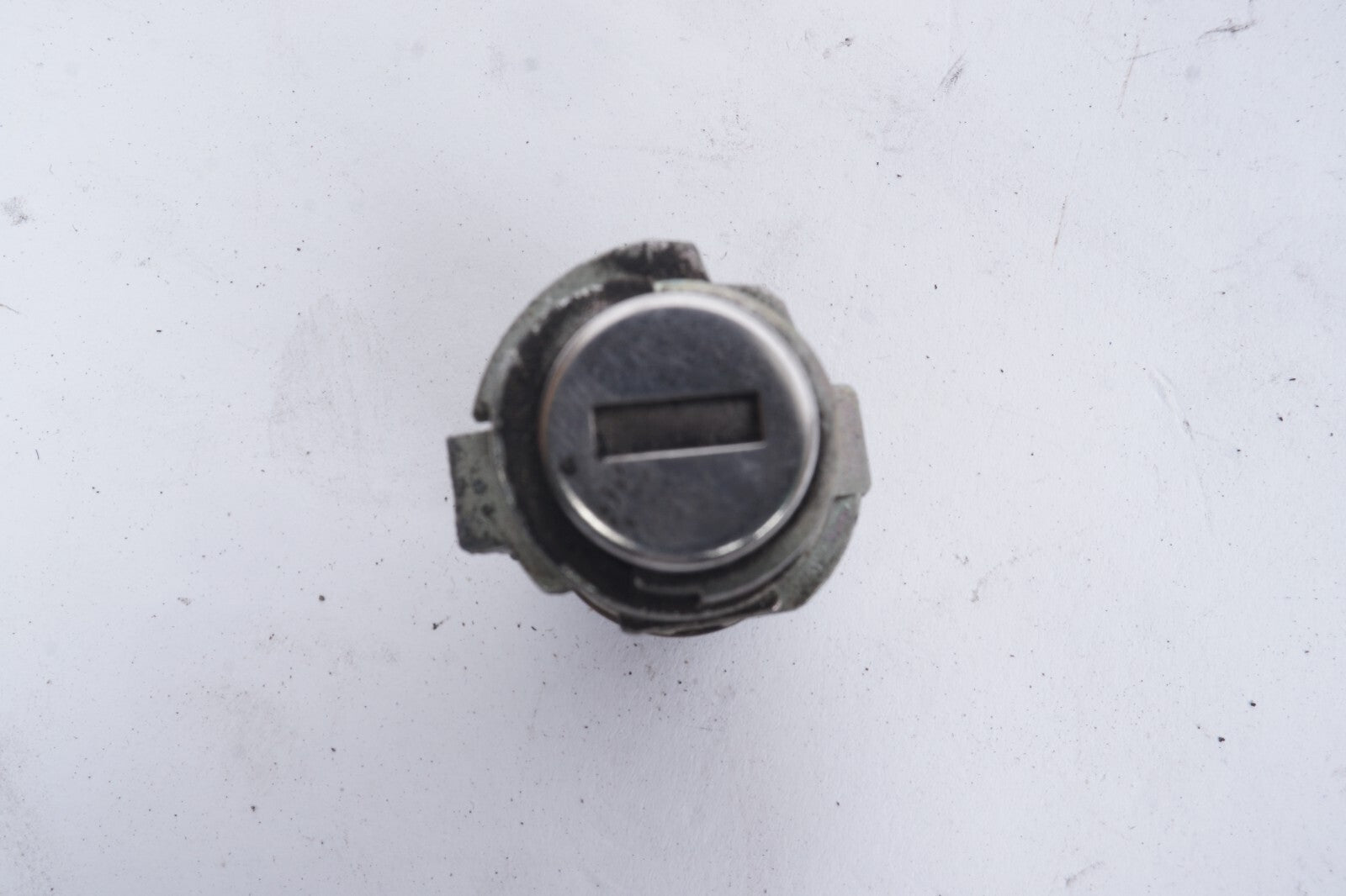 2004 - 2007 Audi A8 A8L 4.2L Ignition Set Key Lock Module Instrument Cluster OEM