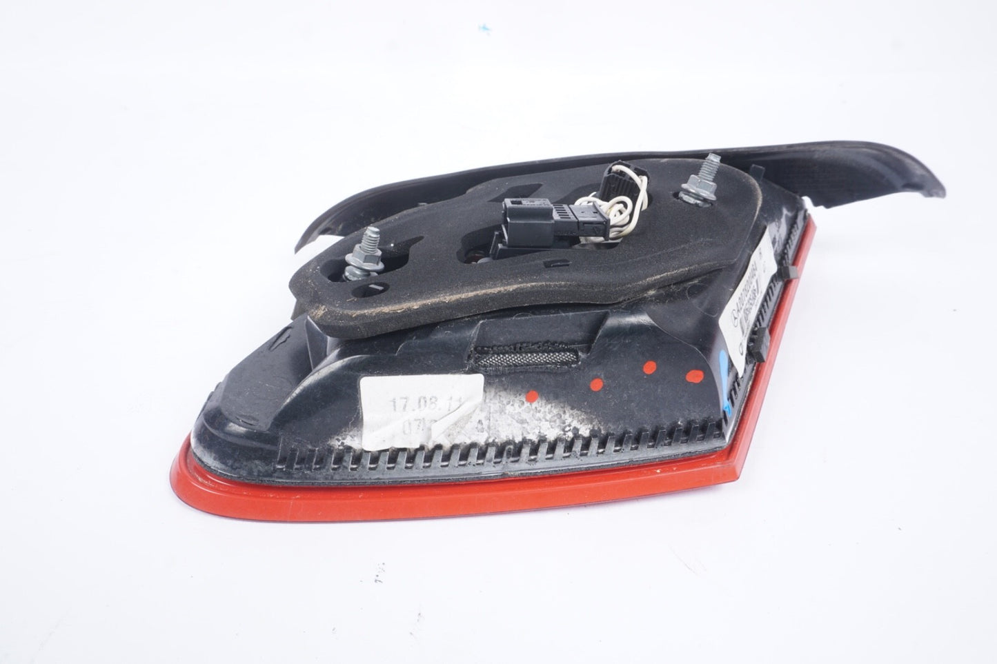 2011 - 2013 MERCEDES E550 E350 C207 RIGHT PASSENGER SIDE TRUNK TAIL LIGHT LAMP
