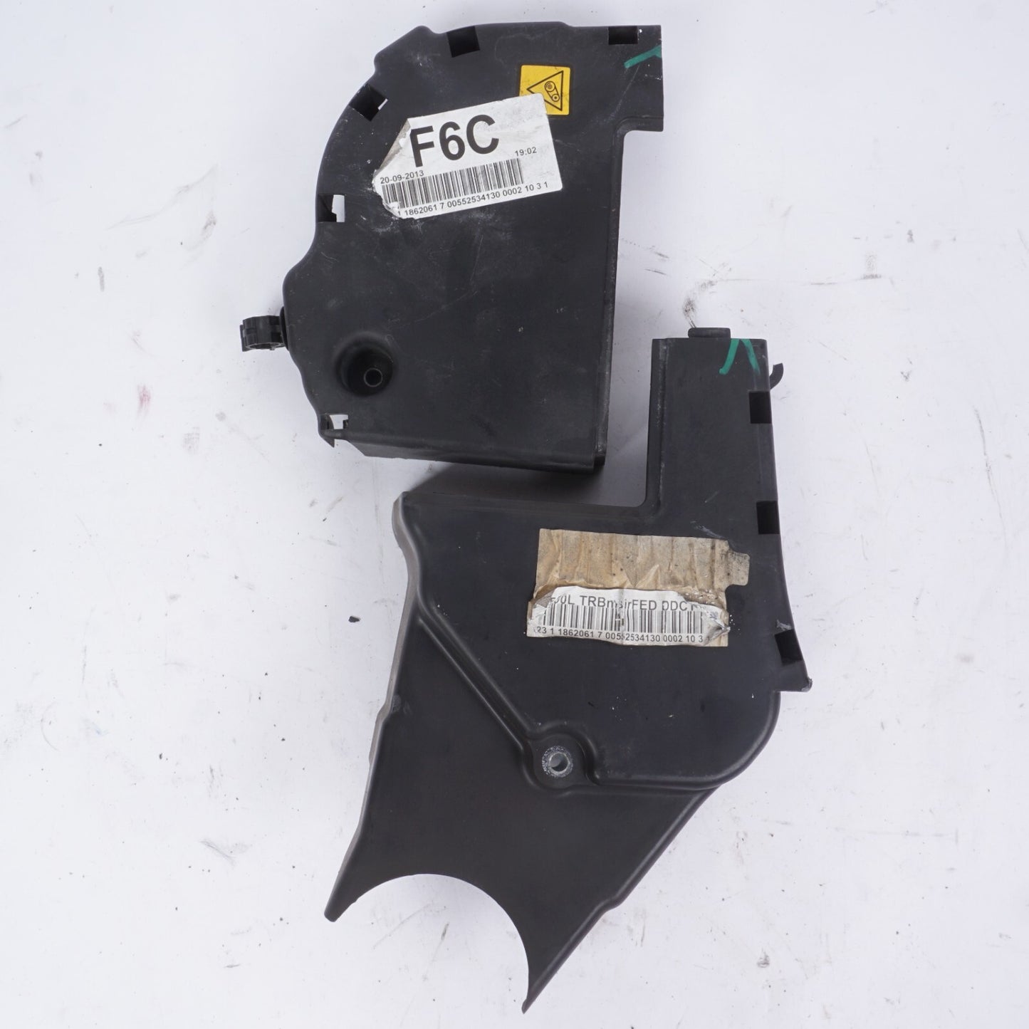 14 - 19 Fiat 500L 1.4l Engine Timing Cover Set Of 2 OEM 36k
