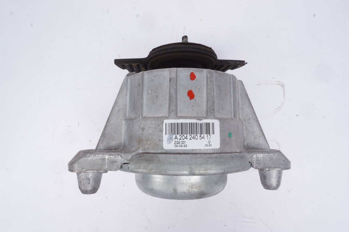 11-14 Mercedes E350 W207 Engine Motor Mount Bracket Right Side A2042405417 OEM
