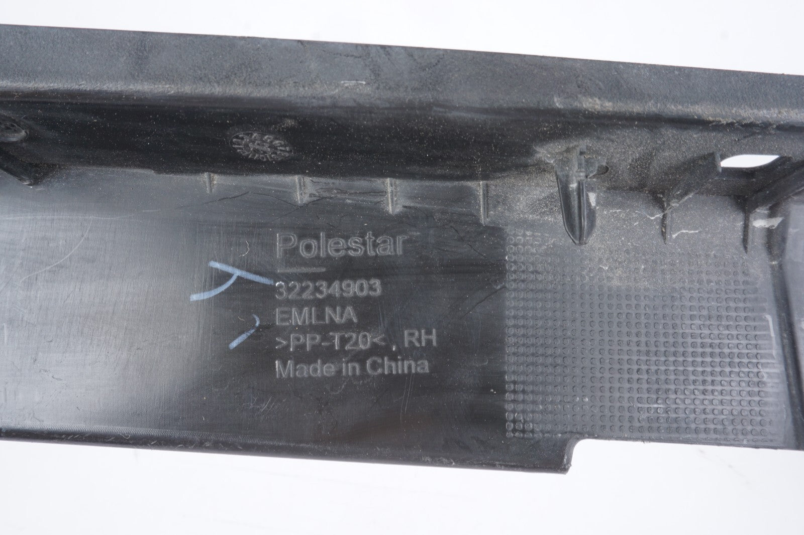 2021 - 2023 Polestar 2 Front Upper Fender To Hood Closeout Cover Lh & Rh OEM