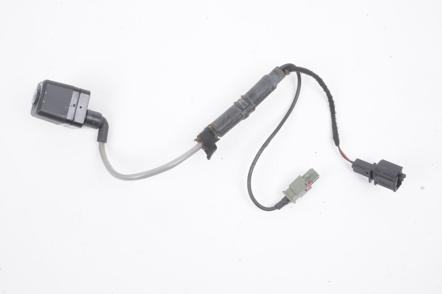 2004 - 2015 Audi A3 A4 A5 A6 C6 A8 D3 Q7 S5 S6 S8 Park Assistant (PAS) Camera