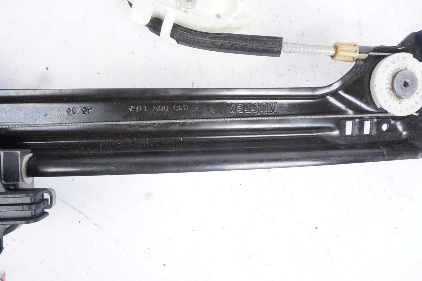 2014-2022 Maserati Ghibli Rear Right Passenger Side Window Regulator & Motor OEM
