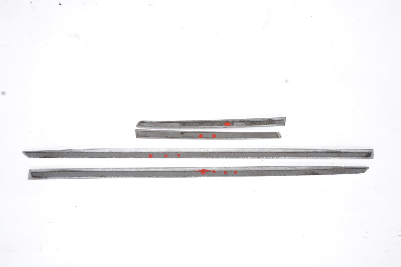 2011 - 2017 Mercedes E350 Convertible Rear Left Right Quarter Molding Chrome OEM