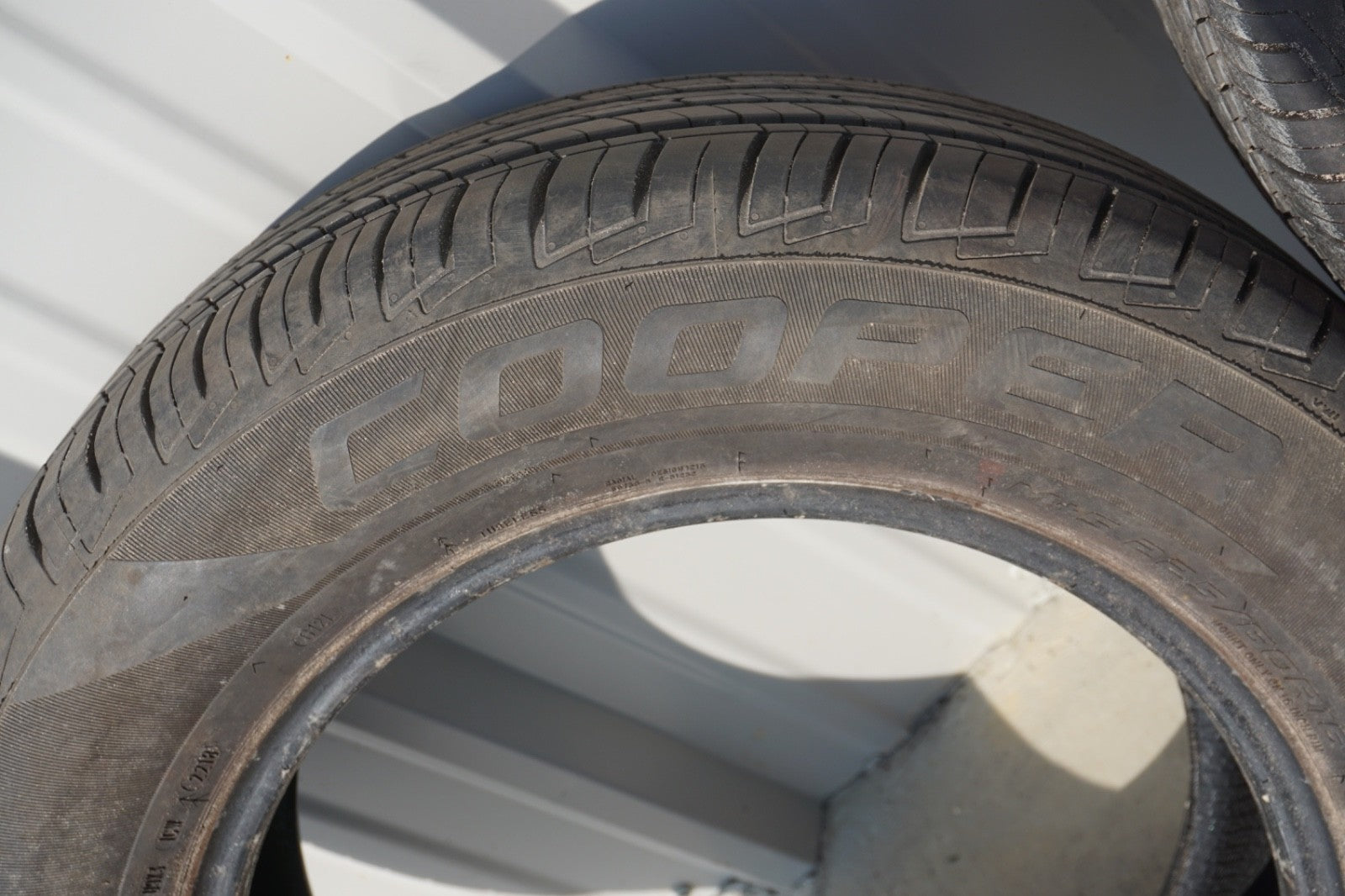 2x Used 225/50 R18 Cooper CS5 Grand Touring Tires 9.5mm Tread 225/60/16