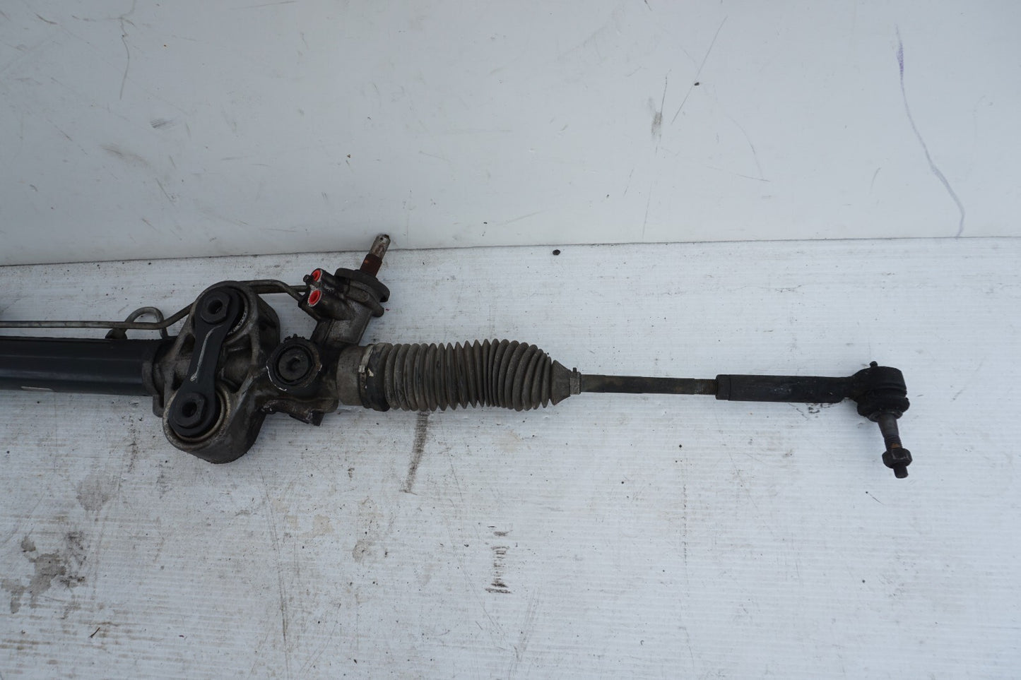 2007-2014 CADILLAC ESCALADE POWER STEERING GEAR RACK AND PINION OEM