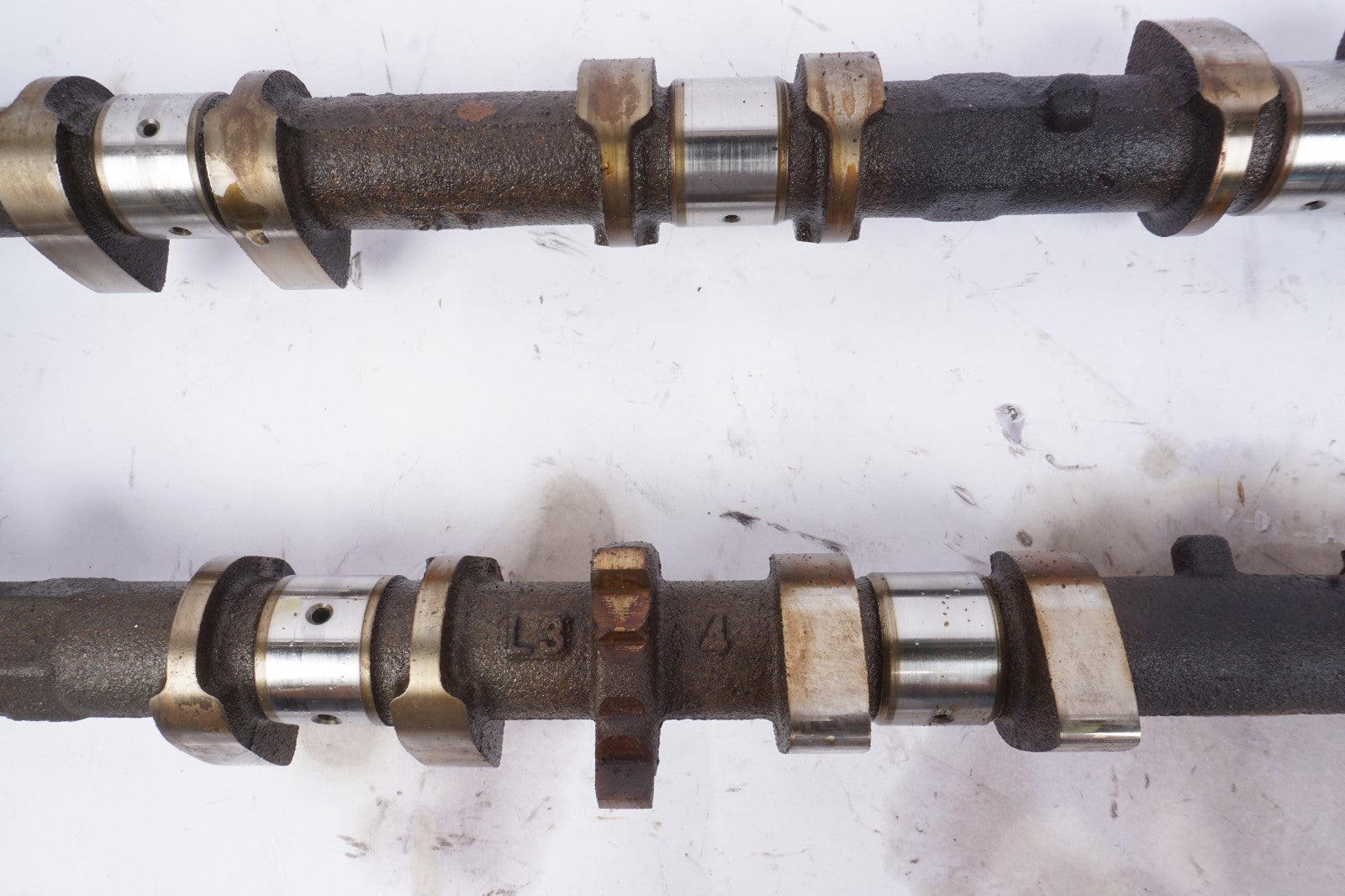 2002 - 2010 LEXUS SC430 LEFT INTAKE EXHAUST CAMSHAFT SET OEM