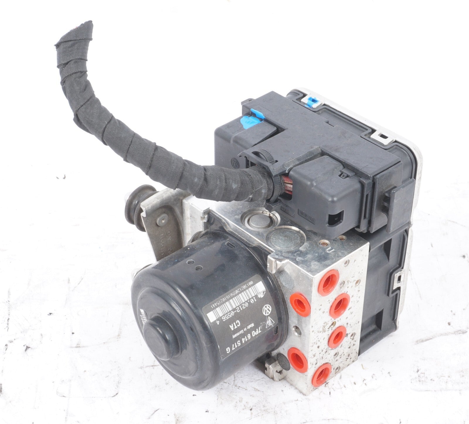 11-12 Porsche Cayenne 958 4.8l ABS Anti Lock Brake Pump 7P0614517G OEM