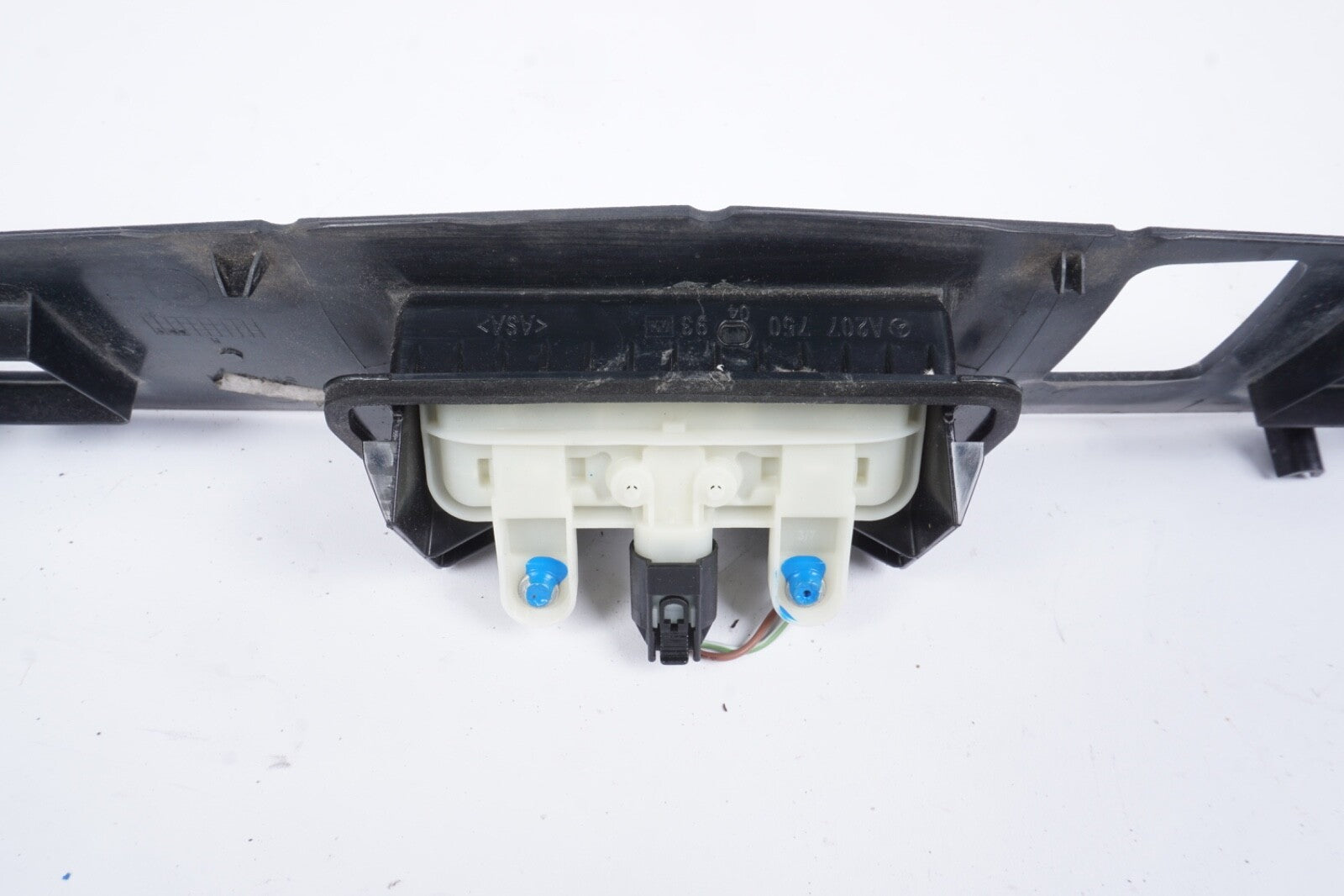 10-17 Mercedes W207 E350 E550 Coupe Rear Trunk Lid Trim Molding 2077500493 OEM