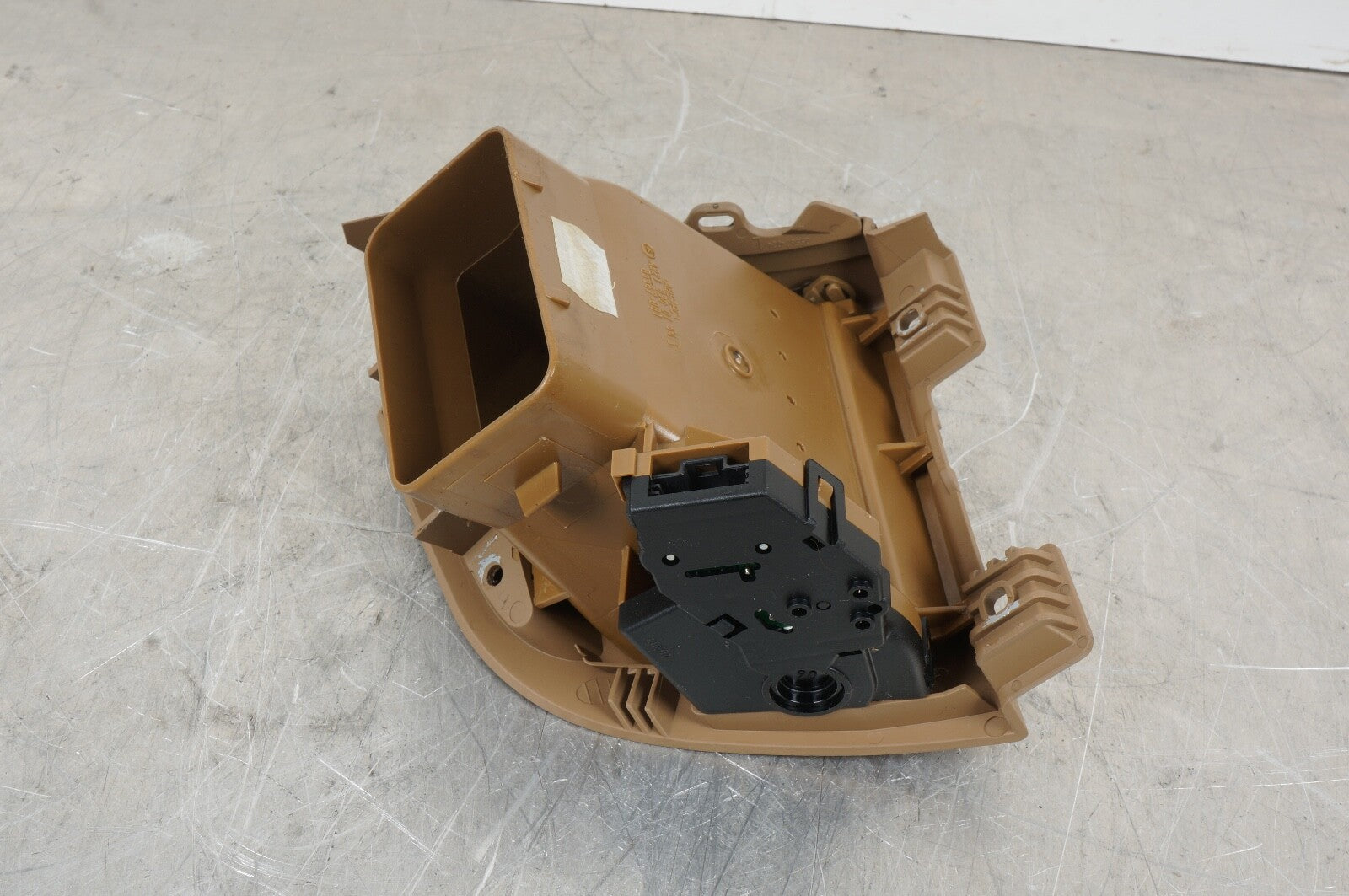 07-13 MERCEDES S550 S600 CL550 W216 FRONT LEFT DASHBOARD AIR VENT BEIGE OEM