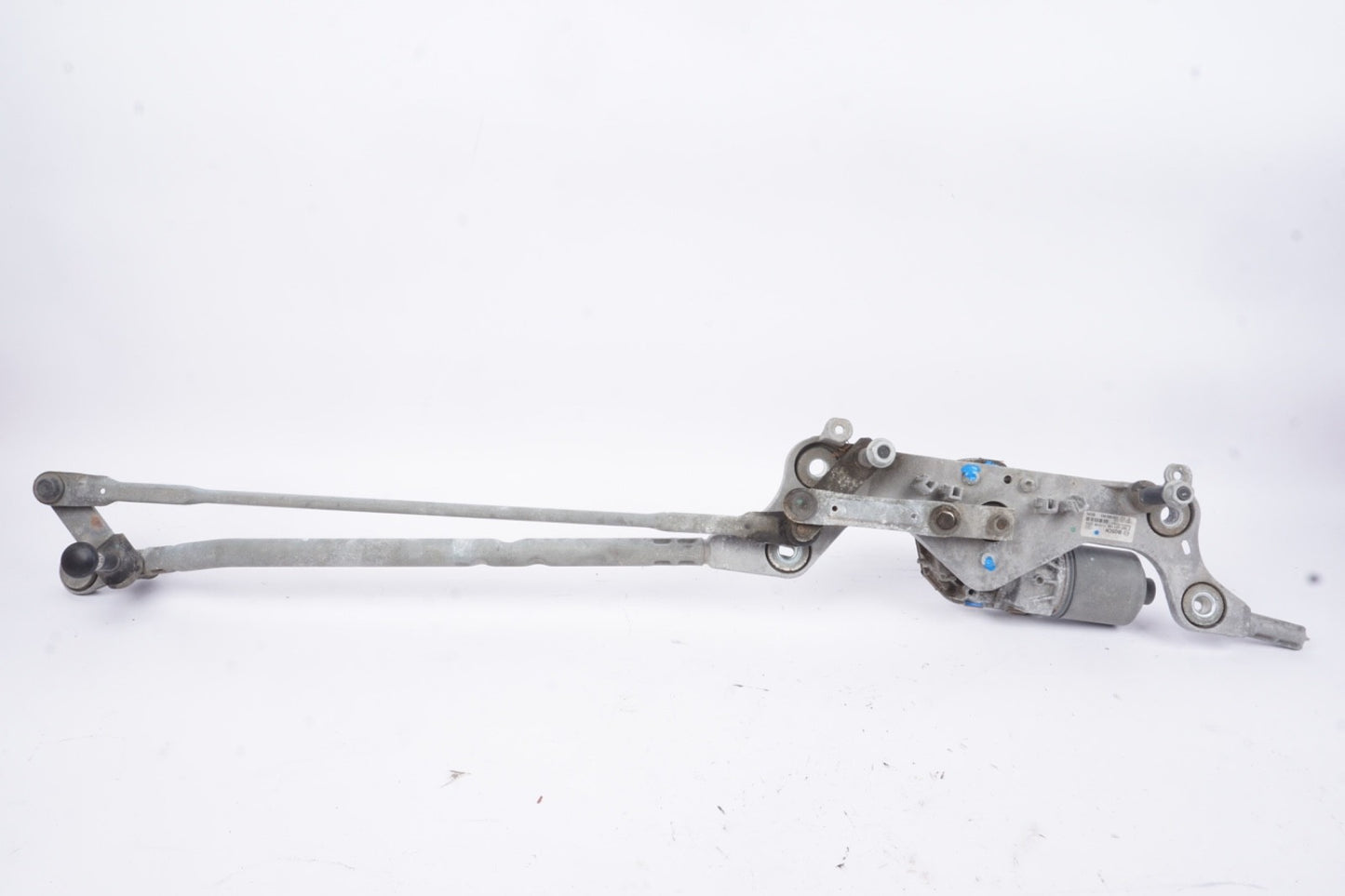 2011 - 2016 Porsche Cayenne Windshield Wiper Motor Linkage OEM Used