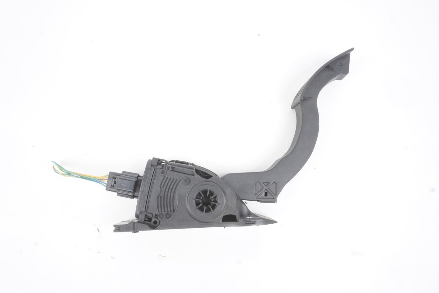 2015 - 2018 Ford Focus Throttle Gas Accelerator Pedal W/ Pad Assembly OEM