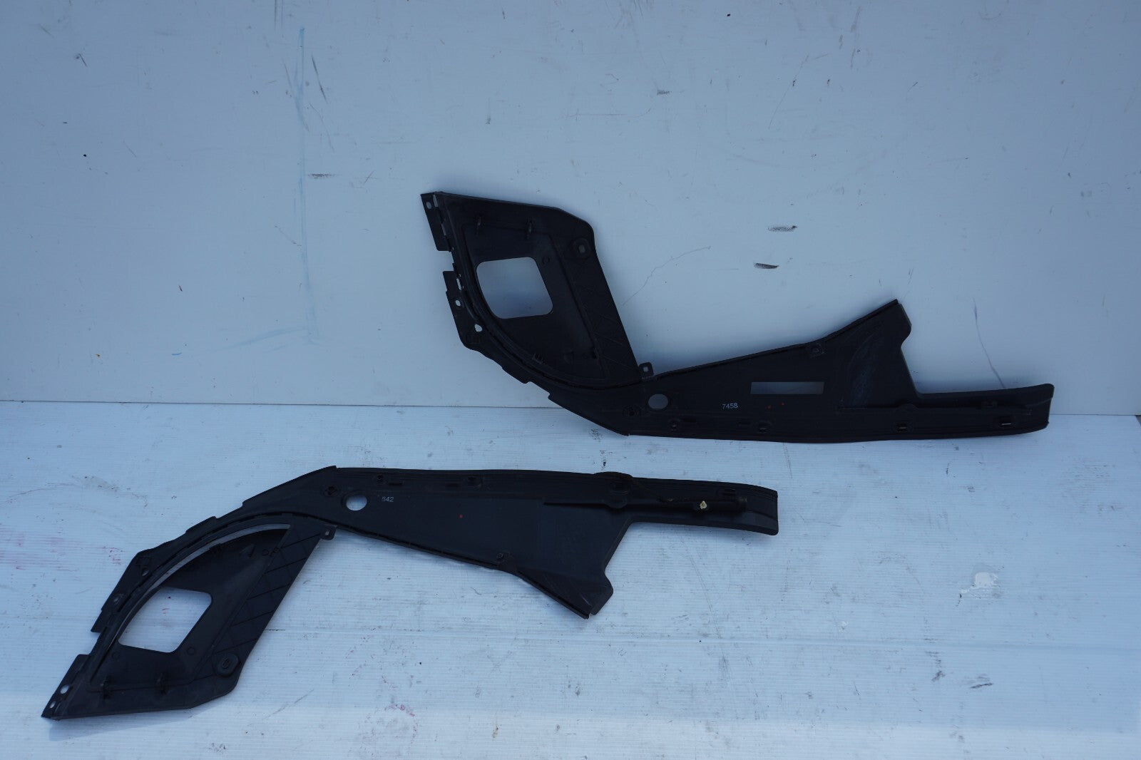 2010-2017 BMW 550I GT F07 ENGINE BAY FENDER SPLASH SHIELD TRIM LEFT & RIGHT OEM