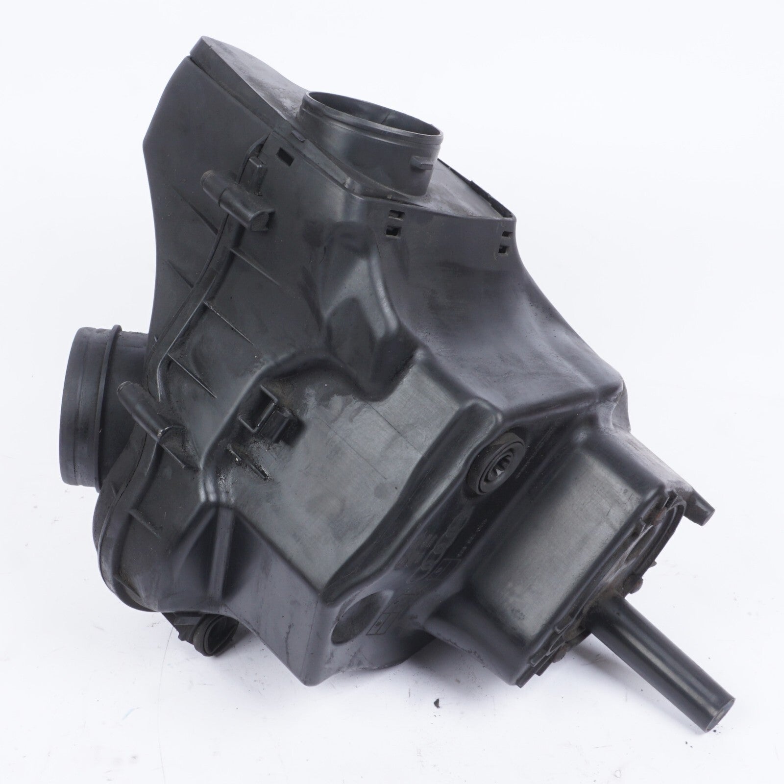 2011 - 2018 Audi A8L A8 3.0l Left  Air Cleaner Filter Box Driver Side OEM