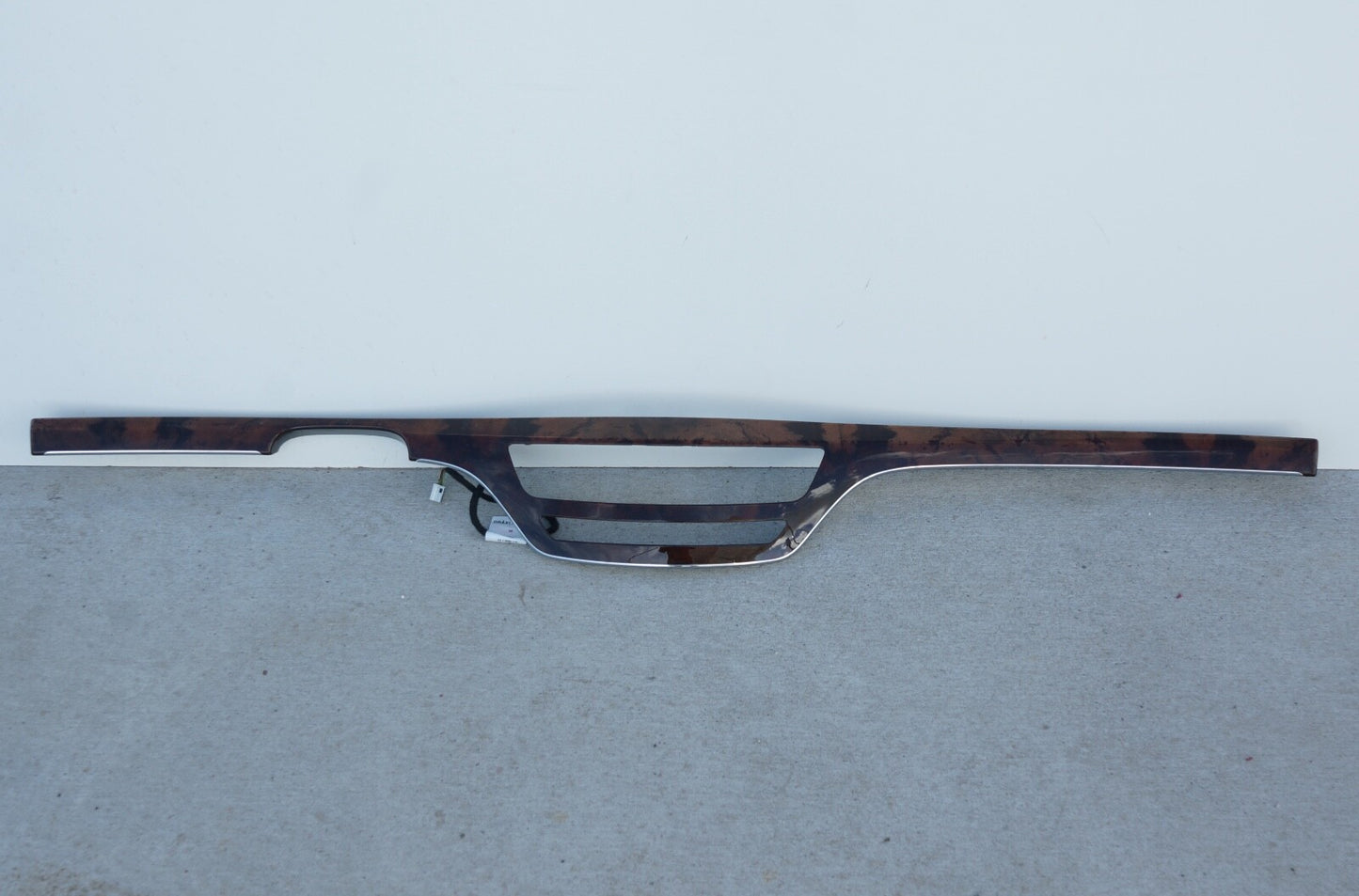 2007-13 Mercedes W221 S550 S450 OEM Dashboard Center Trim Molding A2216800671