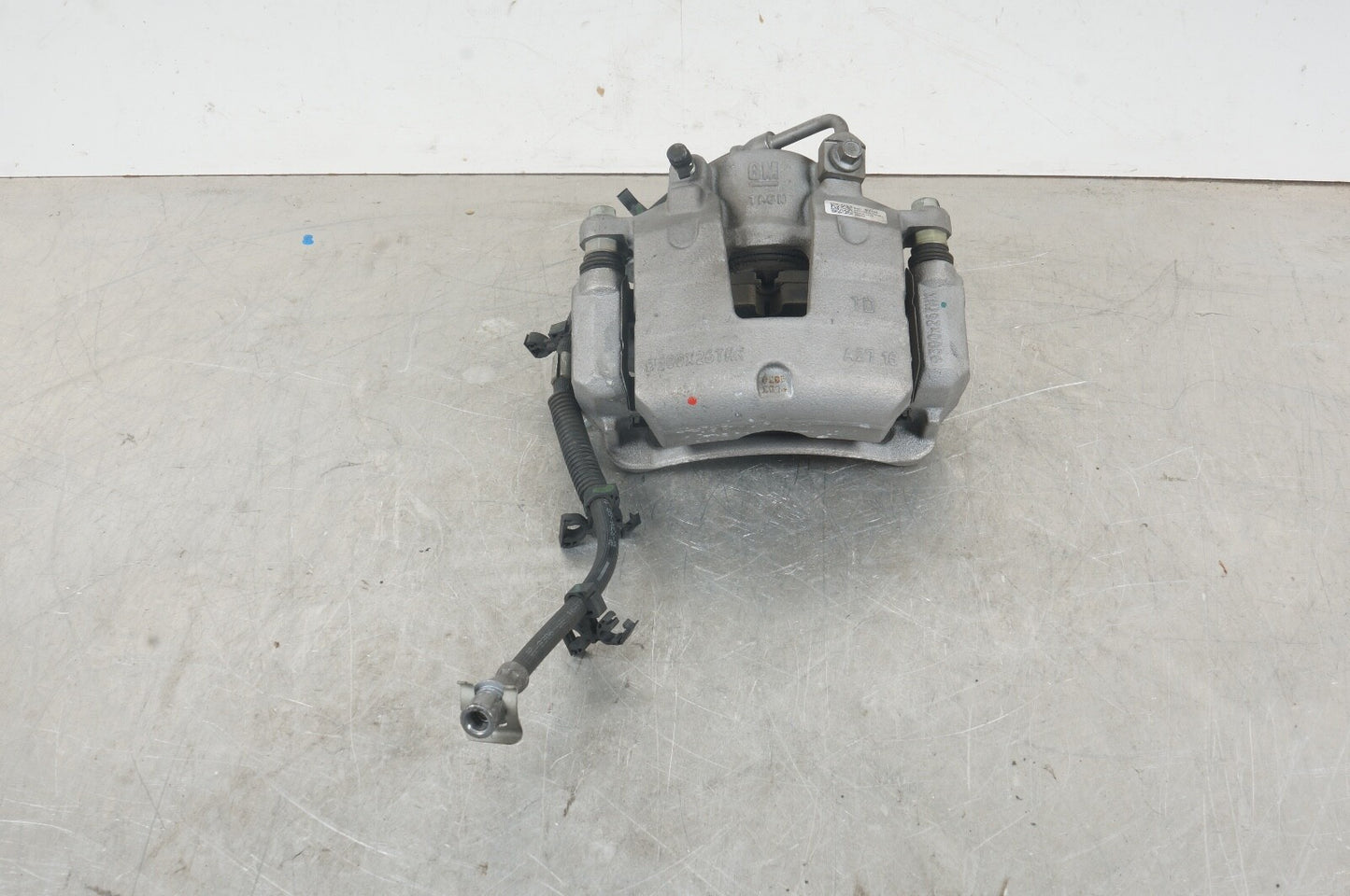 2020-2023 CADILLAC CT4 FRONT LEFT DRIVER SIDE ABS BRAKE CALIPER OEM
