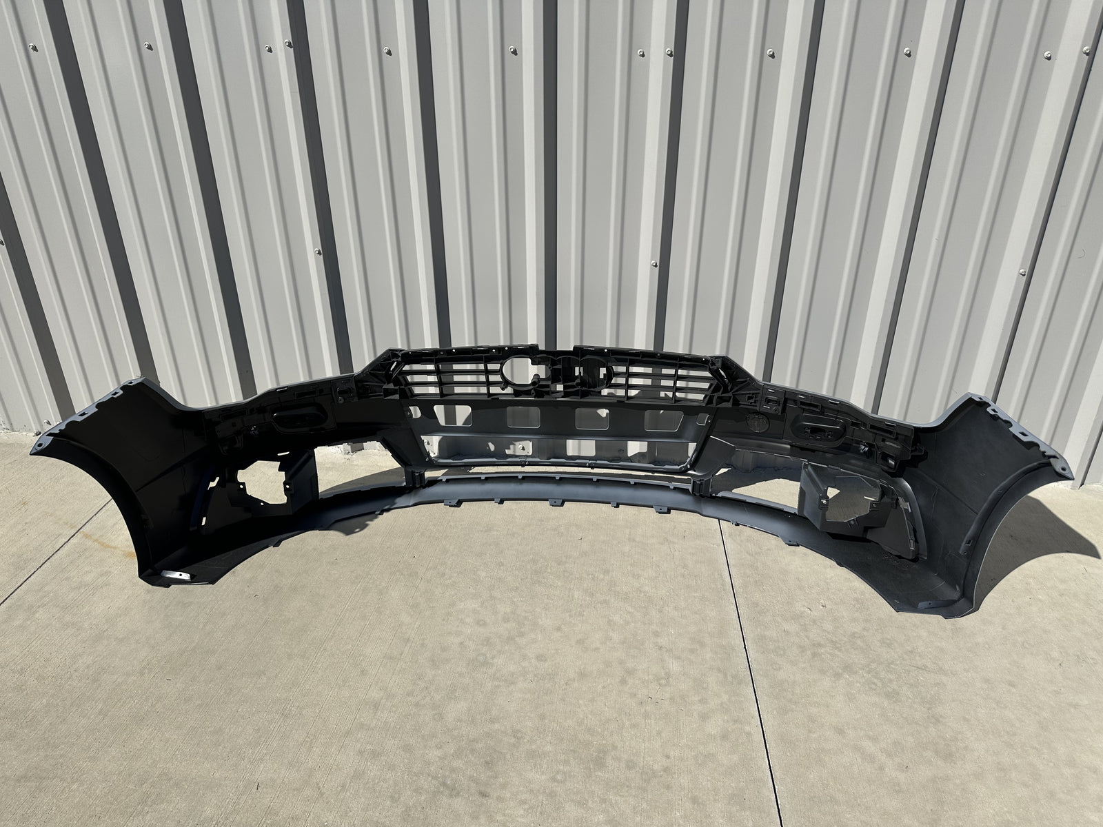 2017 AUDI A7 FRONT BUMPER COVER OEM 4G8807437