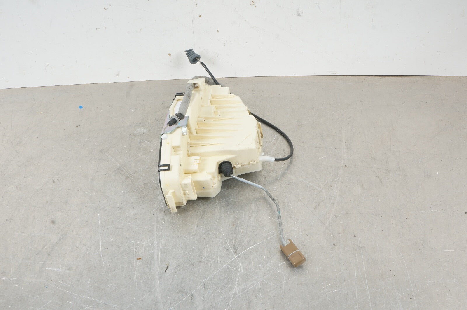 07-13 Mercedes W221 S450 S550 Rear Left Door Lock Latch Actuator Keyless Go OEM