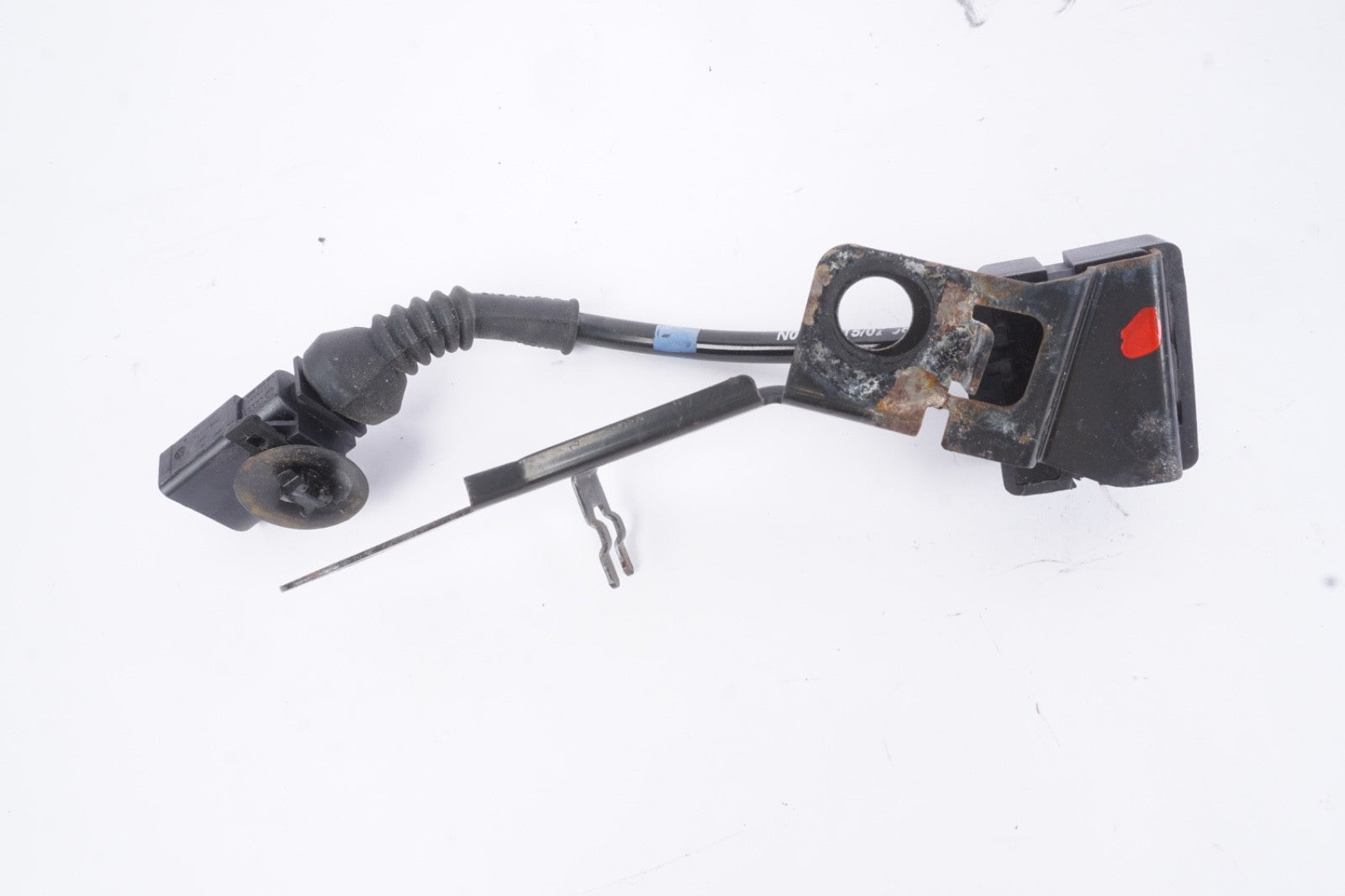 2004–2010 Audi A8 D3 Front Left Air Shock Acceleration Sensor 4E0616575J OEM