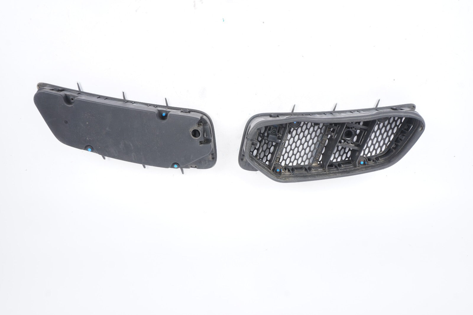 03-08 Mercedes R230 SL500 SL600 Hood Vent Grille Grill Left & Right OEM