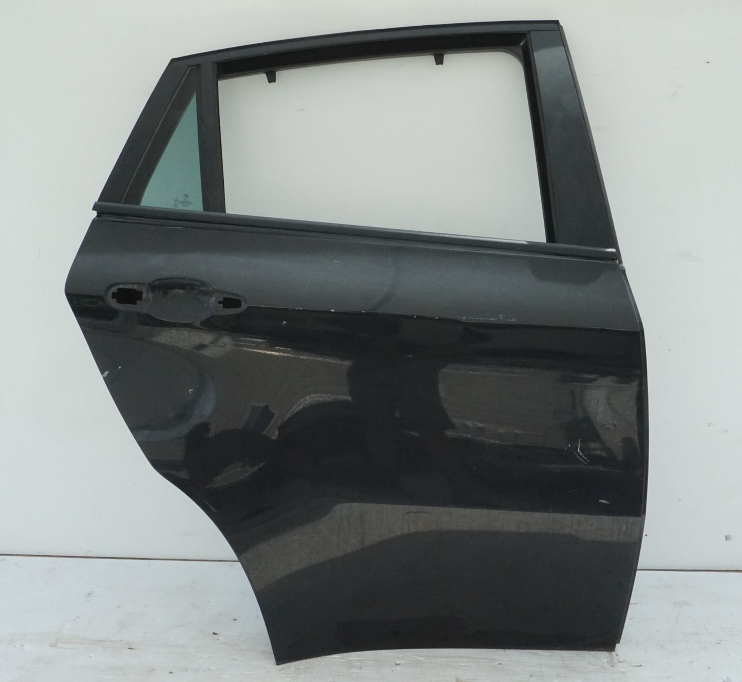 2008 - 2013 BMW X6 REAR RIGHT PASSENGER SIDE DOOR SHELL OEM