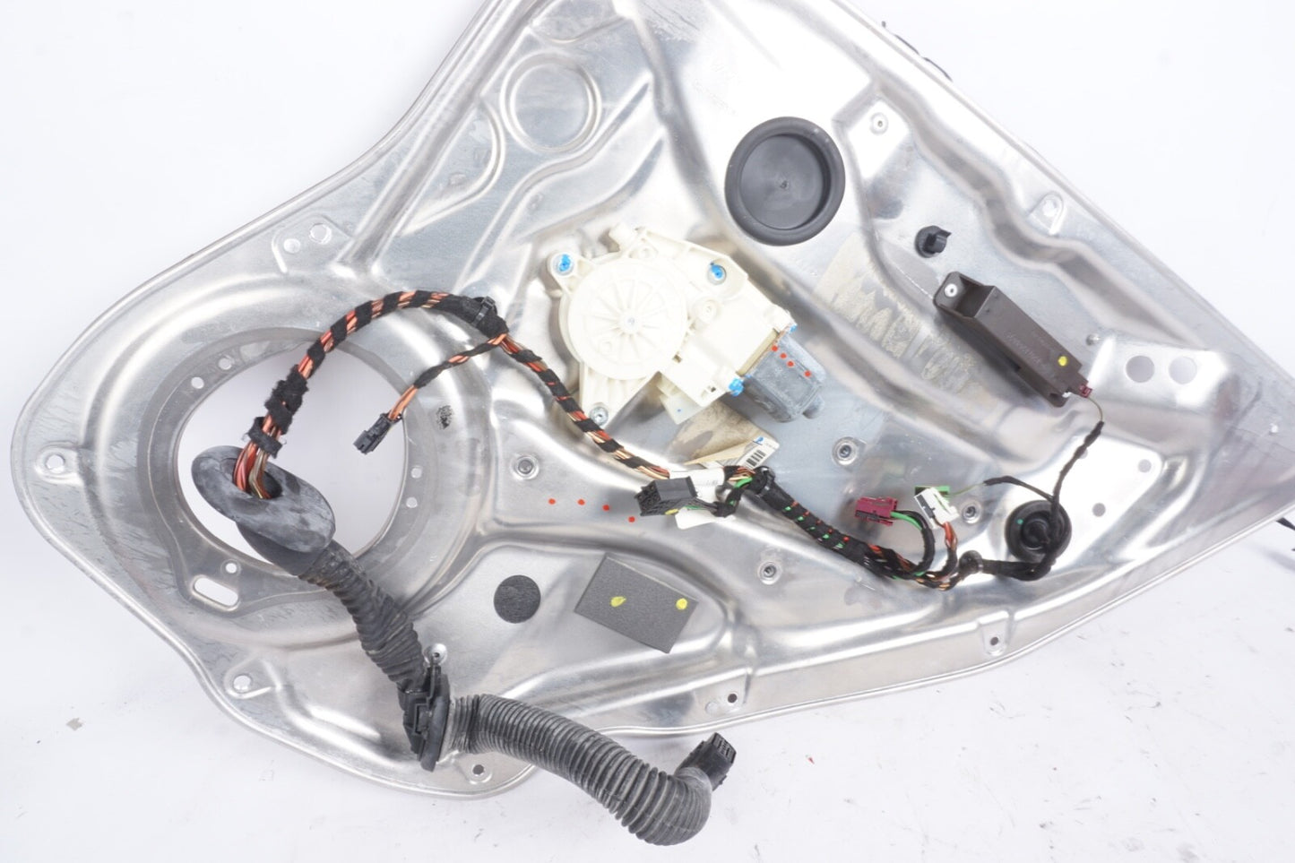 08-16 Mercedes W204 C250 C63 AMG E400 Rear Right Side Door Window Regulator OEM