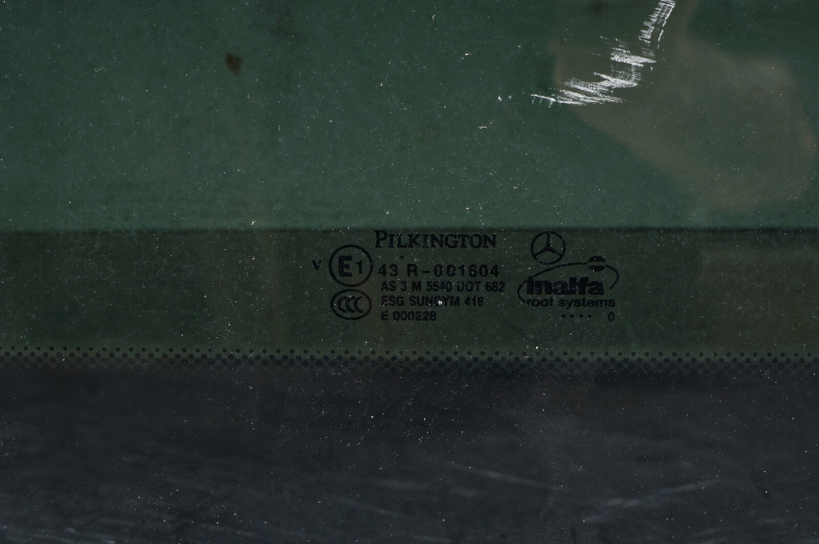 2007 - 2013 MERCEDES S550 S63 W221 SUNROOF SUN ROOF GLASS OEM