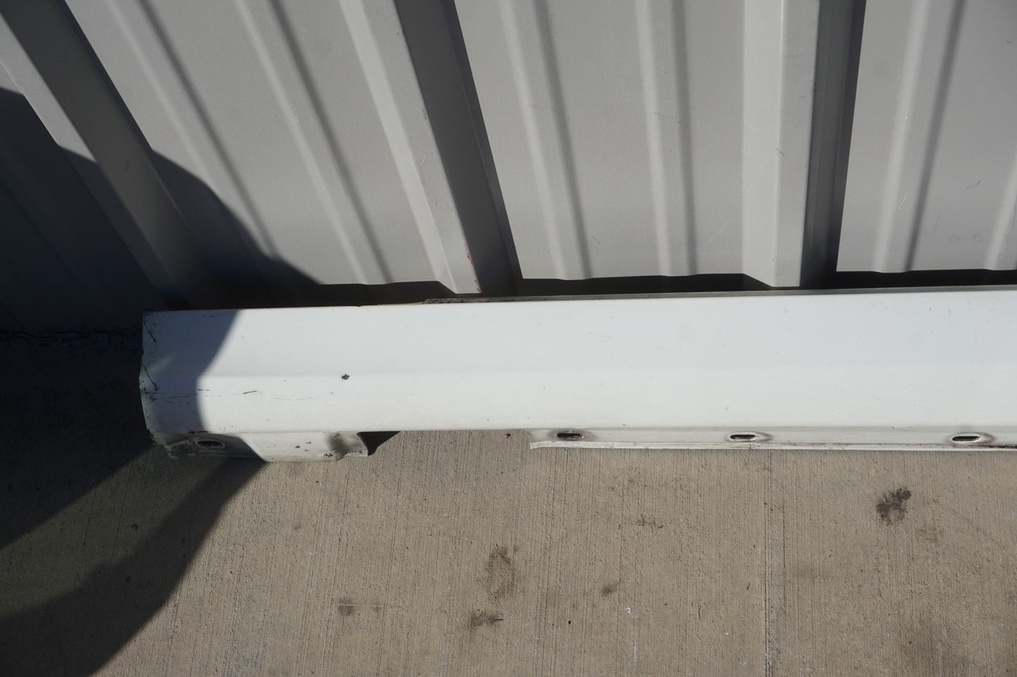 08-14 Mercedes-Benz C300 Left Driver Side Rocker Panel Skirt Molding OEM