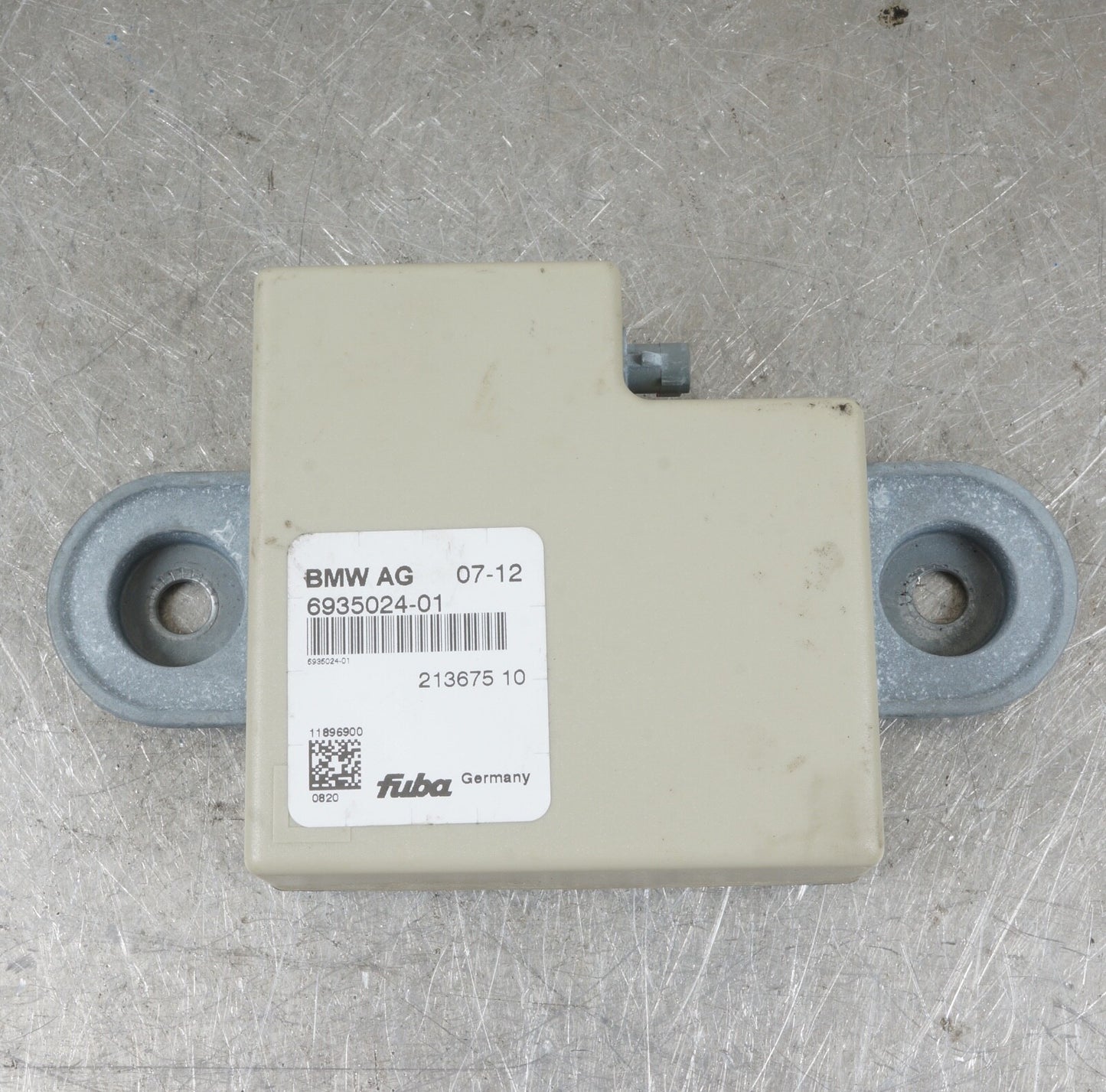 2008 - 2011 BMW 328 335 535 F10 X5 E70 ANTENNA AMPLIFIER CONTROL MODULE 6935024