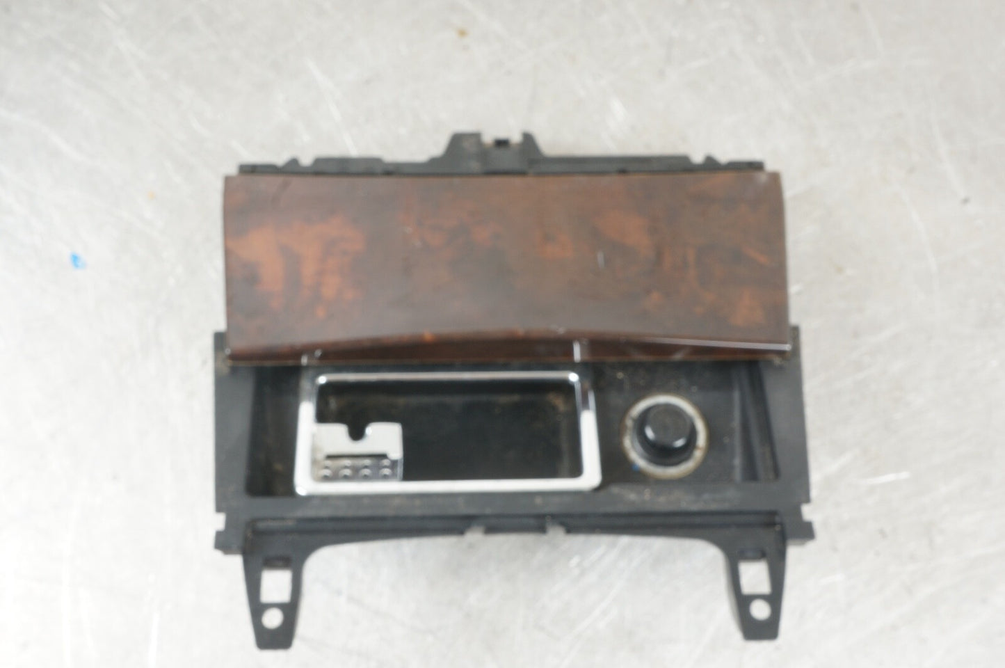 08-17 Mercedes W204 C300 E350 Center Console Ashtray Ash Tray Compartment OEM