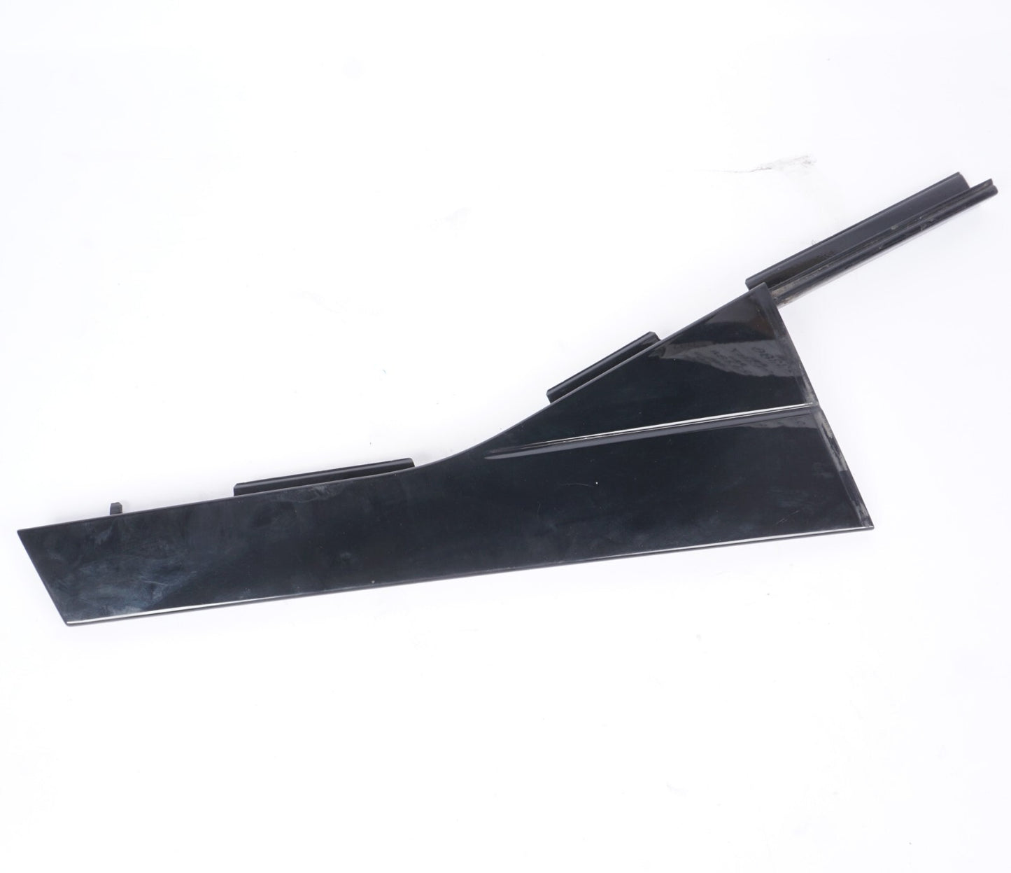 2011 - 2014 Porsche Cayenne 958 Rear Right Exterior C Pillar Trim Cover OEM
