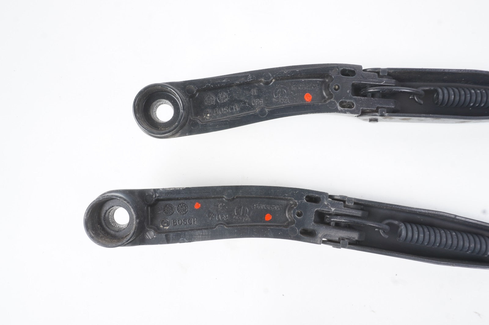 2015-2023 Jeep Renegade Front Windshield Wiper Arm Left & Right OEM