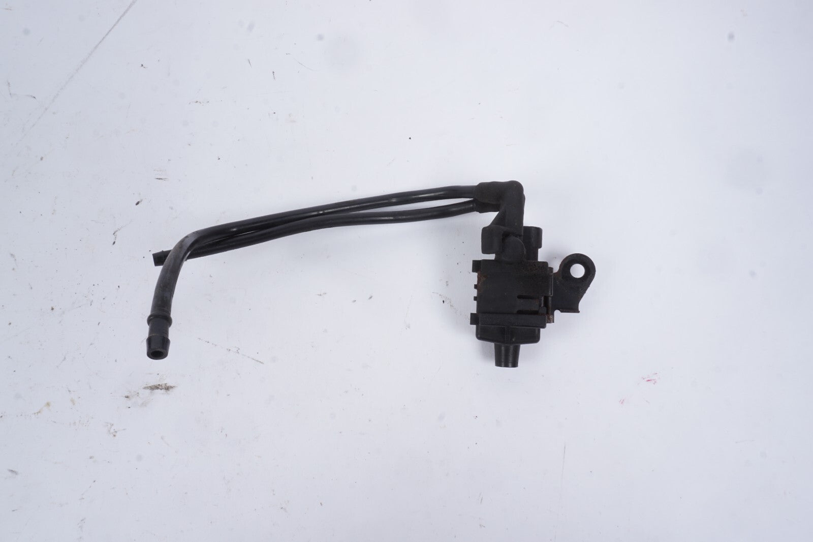 1993 Cadillac Allante Vapor Canister Purge Valve OEM