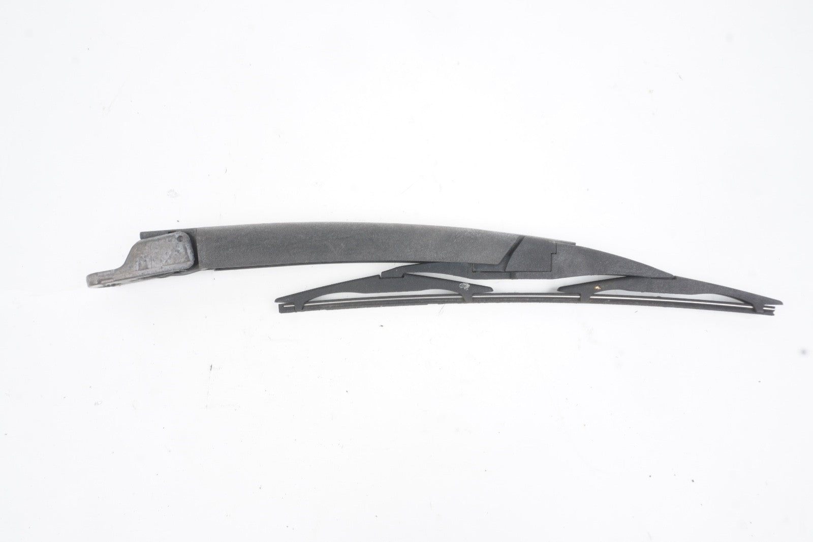 2014 - 2020 FIAT 500L REAR LIFTGATE TAILGATE GLASS WIPER ARM OEM